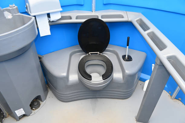 Best Best portable toilet rental  in Osborne, KS